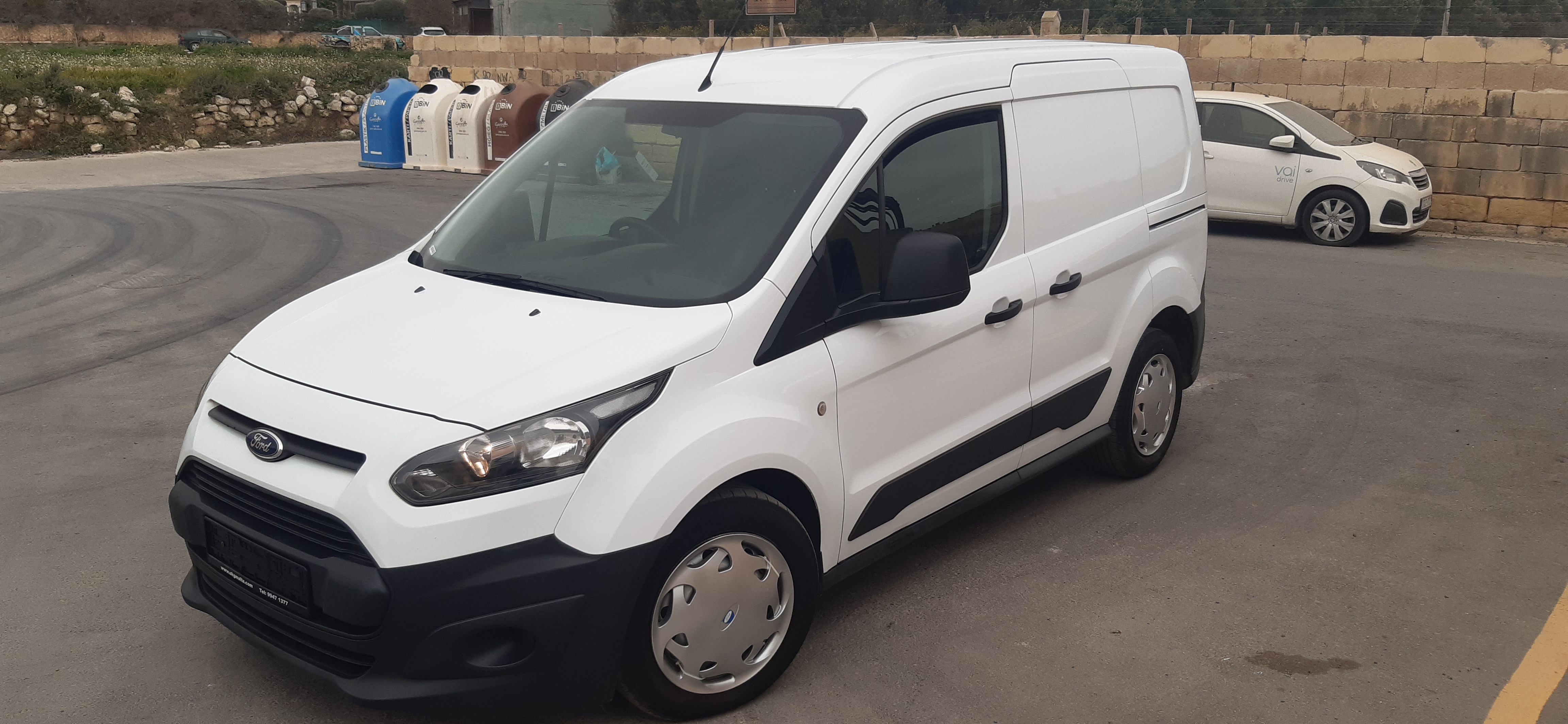 Ford Connect van 220 2016 SOLD